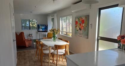 Handy 1 bedroom spot