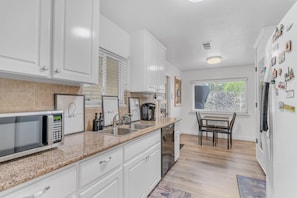 Family House | In-room dining