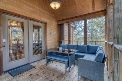 Private Home in StoneBridge Resort -  Two Master Suites, Full Kitchen, Screened Porch, Grill