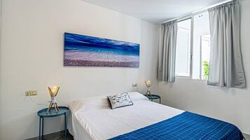 1 habitación, wifi y ropa de cama