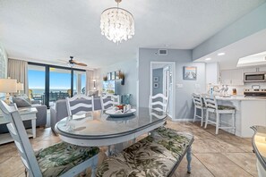 Dining - Summer House 705B | Gorgeous Beach Front, Huge Deck, Great Location (Orange Beach)