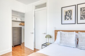 1 chambre, fer et planche Ă repasser, Wi-Fi, draps fournis
