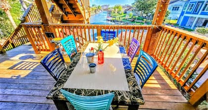 Water Access Lodge Manion 5 themed bedroom - Texas, Pan Am, Santa, Deer & Nasa