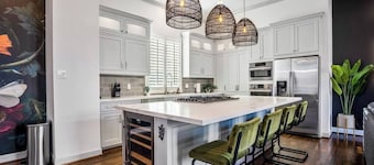 Urban Jungle Retreat in the HTX Skyline