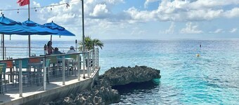 Seven Mile View #3A - Oceanfront Studio & Pool