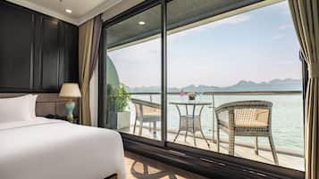 Triple Suite, Balcony