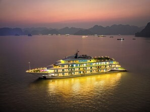 Front of property - M'Gloria Cruise (Ha Long)