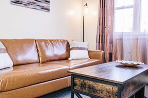 Smart-tv, bøger, kontorer
