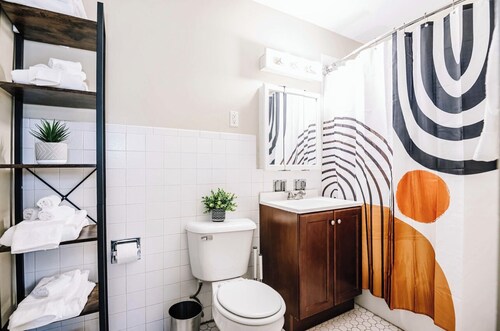Great suburban location! Perfect for solo or couple travelers