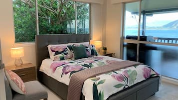 3 bedrooms, desk, iron/ironing board, WiFi