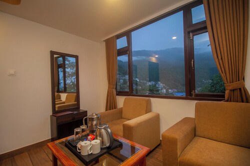 Hotel Samlhen By Apsara Group of Hotels