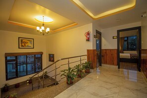 Living area - Hotel Samlhen By Apsara Group of Hotels (Gangtok)