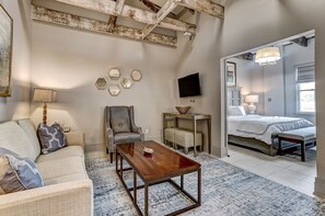 2 chambres, fer et planche à repasser, Wi-Fi, literie fournie