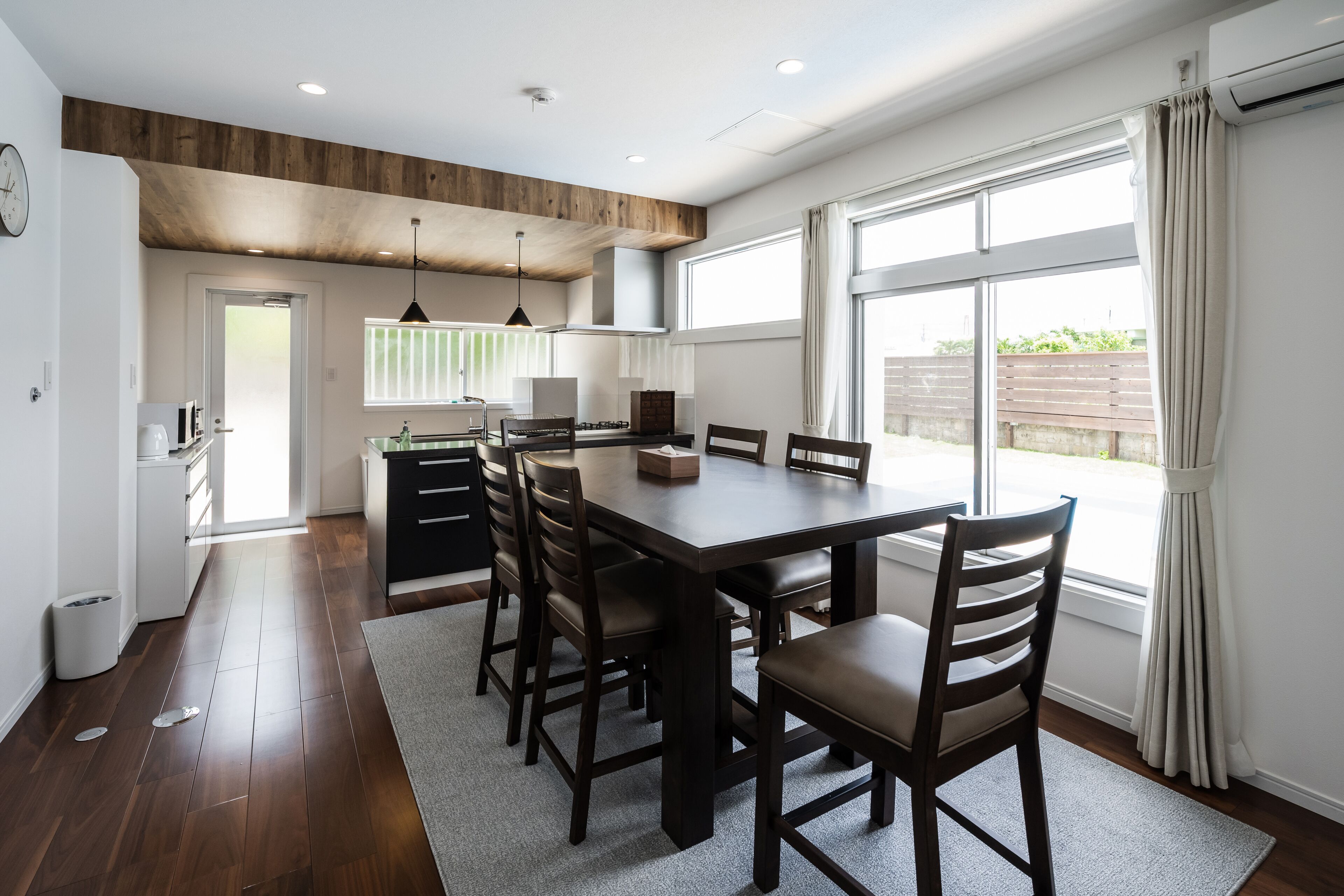 Villa | In-room dining