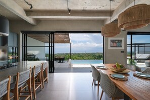 Dining room - Makai Uluwatu (Pecatu)