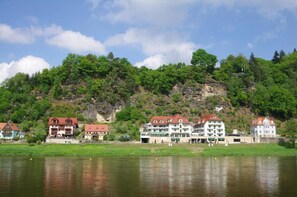Exterior - Beautiful maisonette apartment 2 Haus Elbjuwel (1st floor / DG) (Rathen)