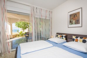 Economy Apartment A2 | 2 bedrooms, travel crib, free WiFi, bed sheets - Apartments Andelic (Vir)