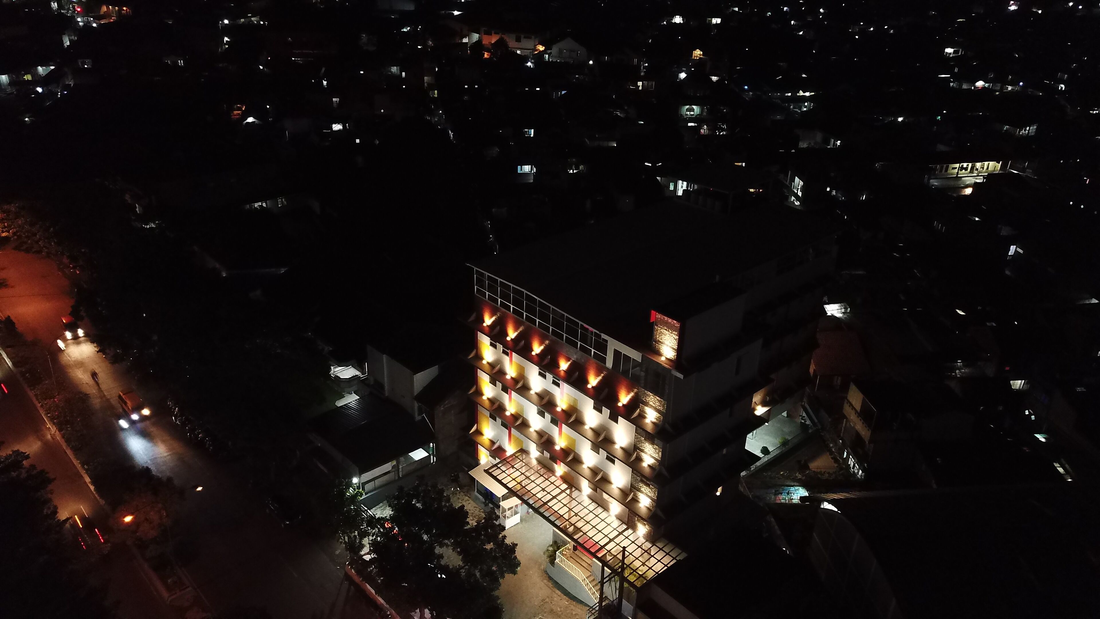 Mặt tiền nơi lưu trú