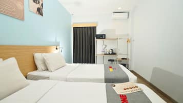 Deluxe Twin Room, 2 Twin Beds | Desk, free WiFi, bed sheets