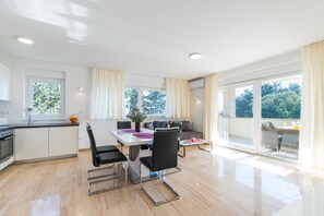 Dining room - Apartment Martan (Vir)