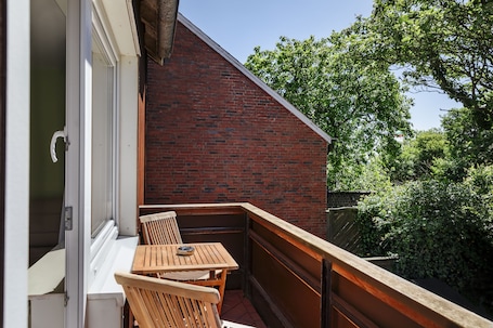 Condo superior, 1 quarto | 1 quarto, espaƧo de trabalho para notebook, Wi-Fi de cortesia