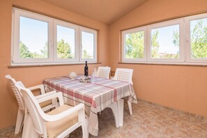 Classic Apartment (A3) | Terrace/patio - Apartments Zaklina (Vir)
