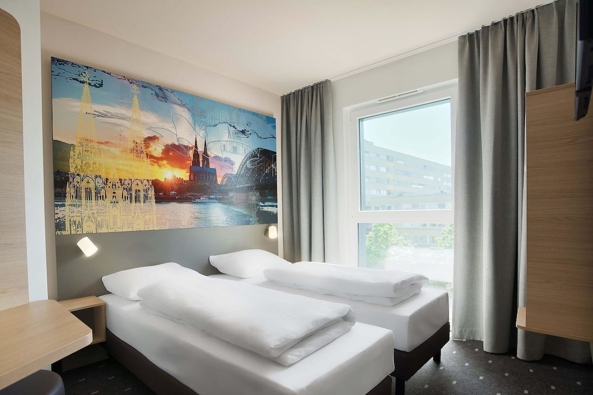 Tomannsrom | Skrivebord, wi-fi (inkludert) og sengetøy