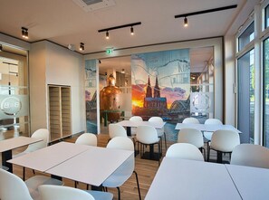 Daily buffet breakfast (EUR 13.9 per person)