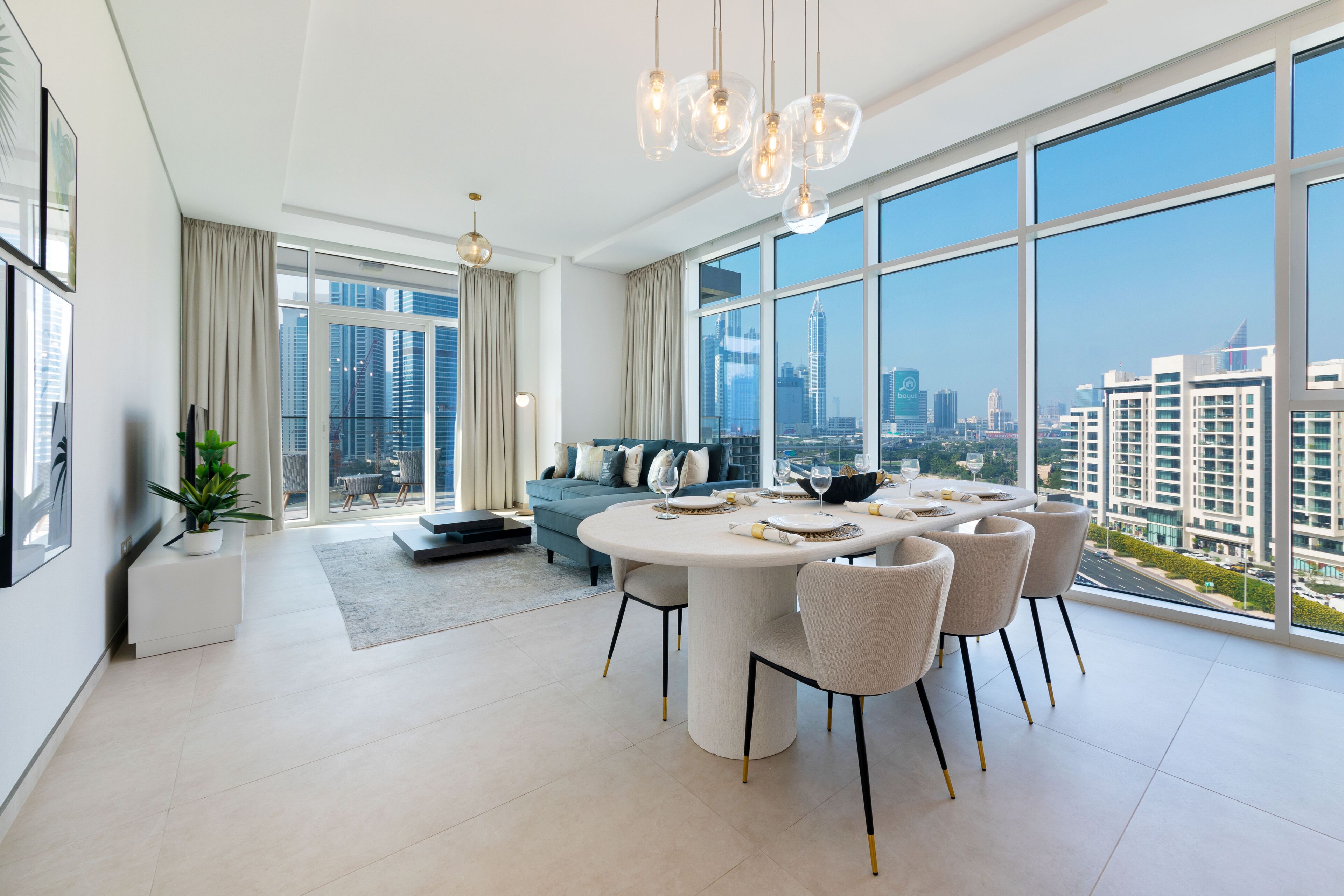 Khu vực ăn uống tại phòng