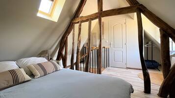 1 bedroom, iron/ironing board, travel crib, free WiFi