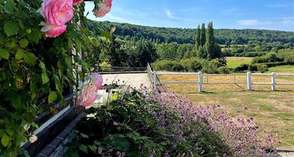 GĂźte Marguerite ââPĂ©taleâ, 360° views, 5' from Cerza, 30' from Deauville â Sauna