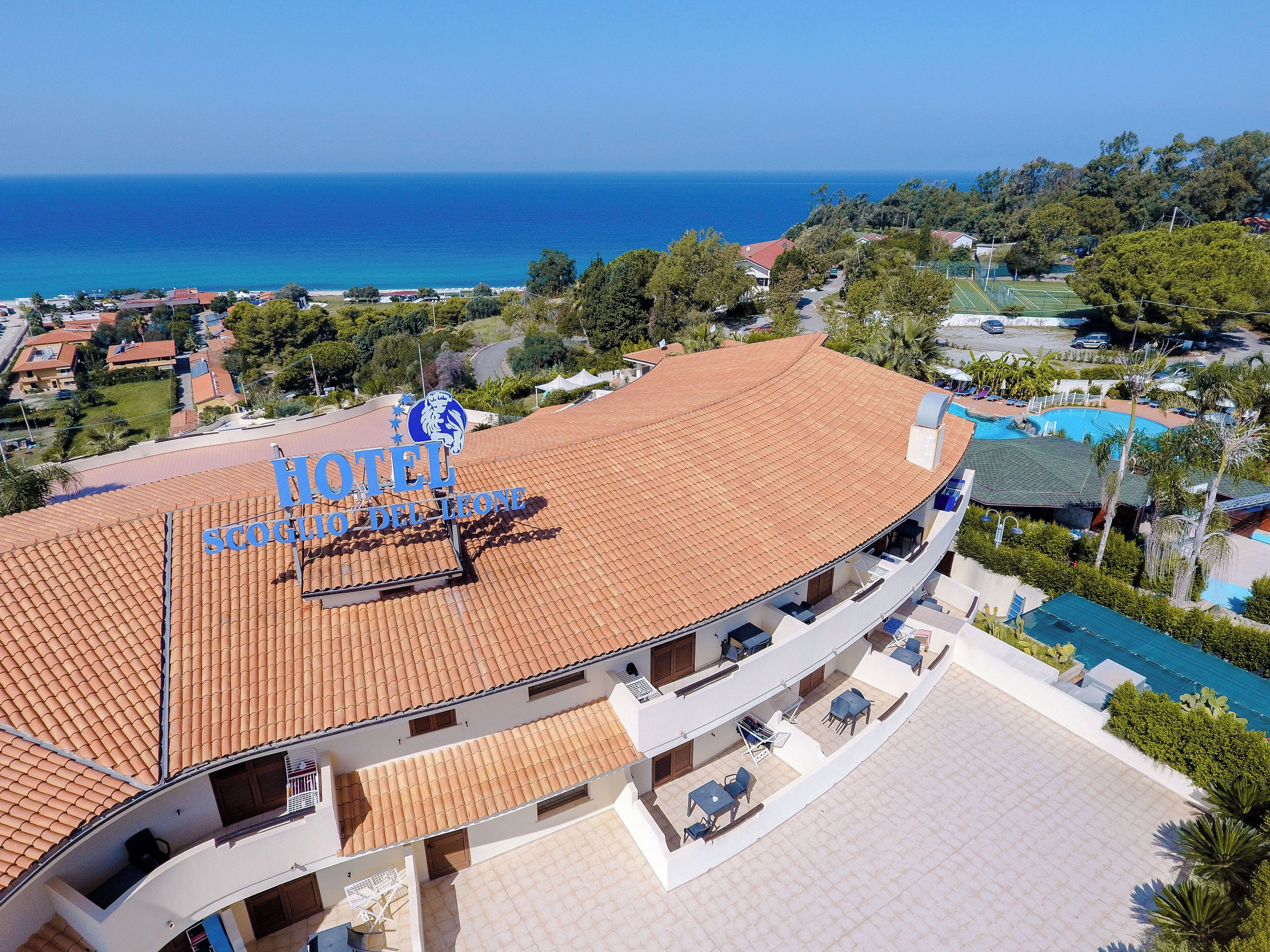 Classic Double or Twin Room | Mountain view