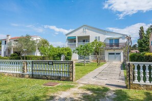 Exterior - Apartments Napros (Privlaka)