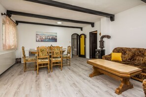 Economy Apartment A1 | Living area - Apartments Napros (Privlaka)