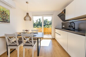 Dining - Old Boatman's House, Apt. 3 (Radovljica)