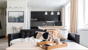 Interior - Great location between Ratina and Arena (Tampere)