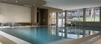 My Marina apartment with pool and sauna by the lake