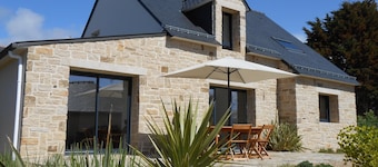 L'Aubépine - New house in a typical seaside village