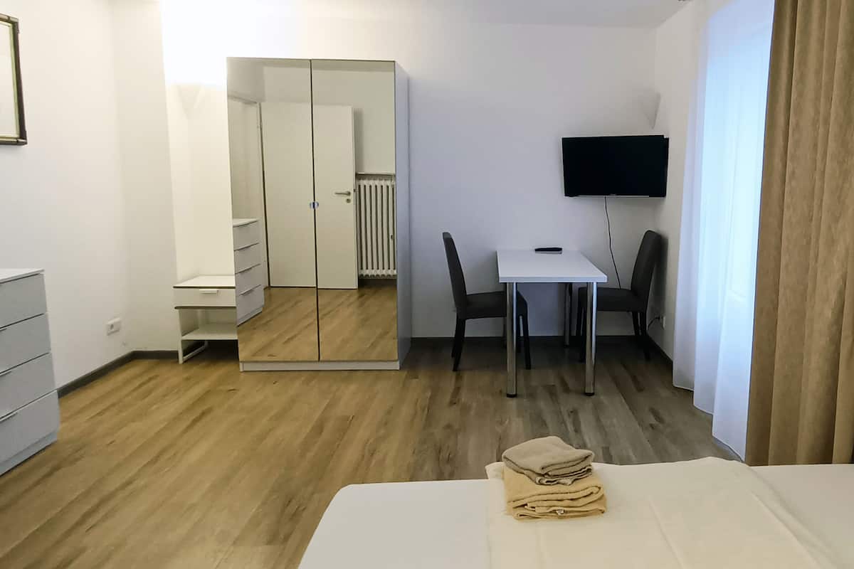 Studio with Terrace | 1 bedroom, free WiFi