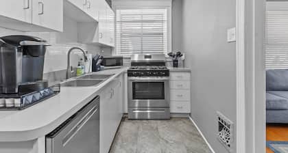 South City First Floor 2 Bedroom Apartment