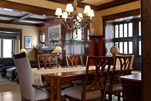 Dining - Historic Home Near Downtown Kalispell & Pool Table (Kalispell)