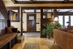 Interior - Historic Home Near Downtown Kalispell & Pool Table (Kalispell)