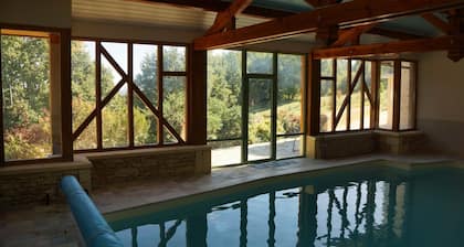 Apartment with swimming pool and place of relaxation and leisure