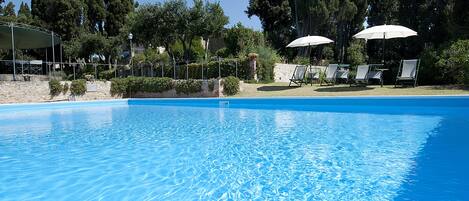 Piscine extérieure