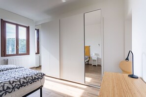 مكواة/لوح كي وواي فاي مجانًا وملاءات أسرّة