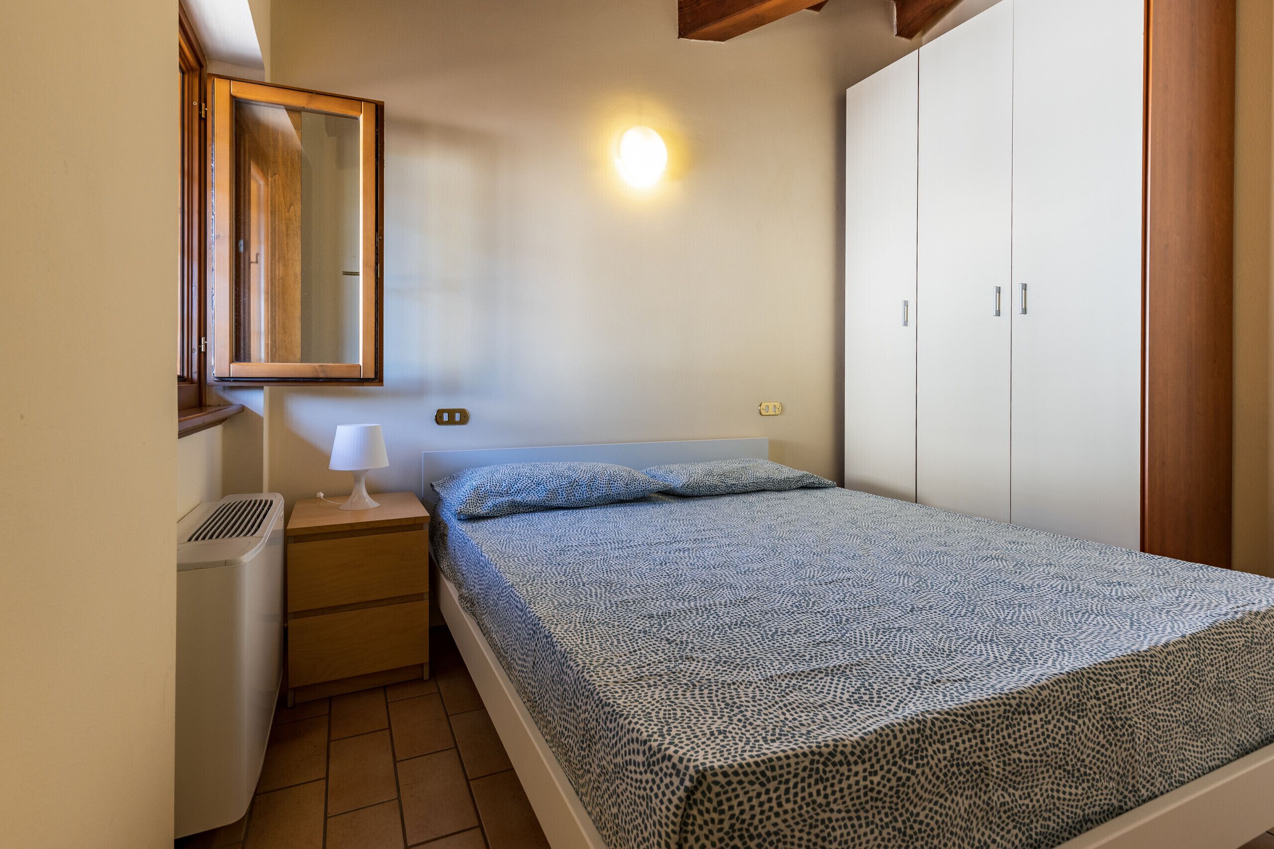 1 camera, ferro/asse da stiro, Wi-Fi gratuito, lenzuola