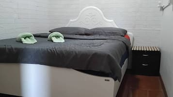 Private room 3 @Sleepwith me | 1 bedroom, free WiFi