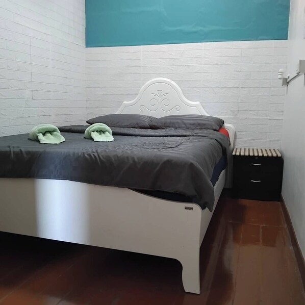 Private room 3 @Sleepwith me | 1 bedroom, free WiFi
