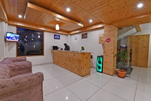 Reception - Lotus Inn Rothang View (Manali)