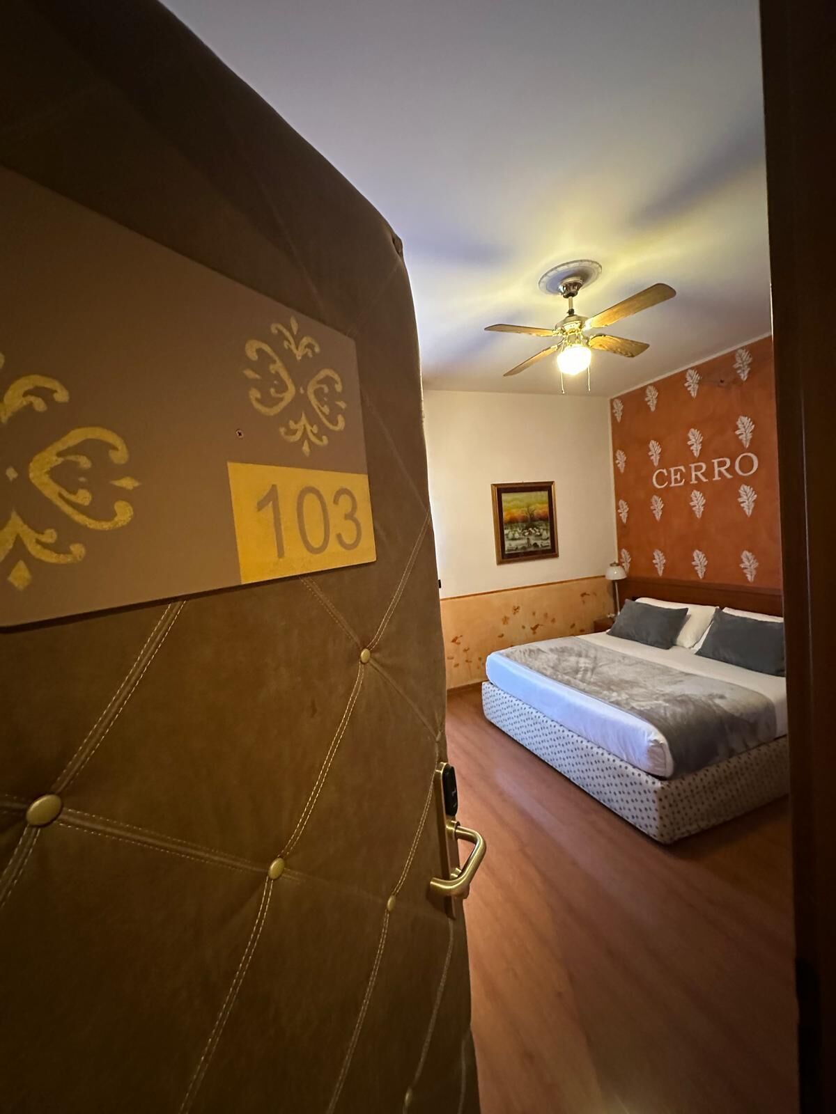 Standard Room | Premium bedding, down comforters, memory foam beds, minibar